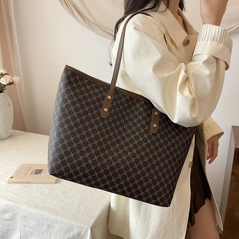 Classic Vintage Letter Printing Tote