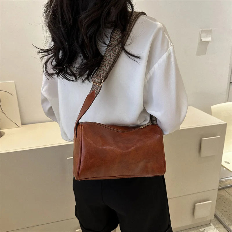Vintage PU Leather Boston
