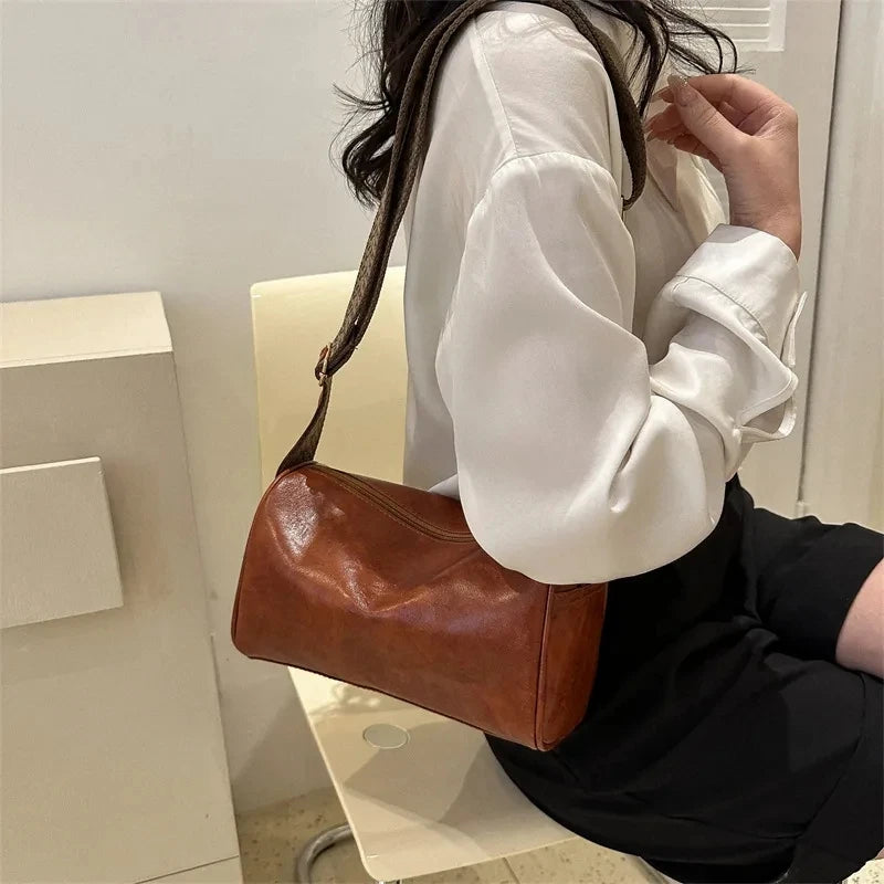 Vintage PU Leather Boston